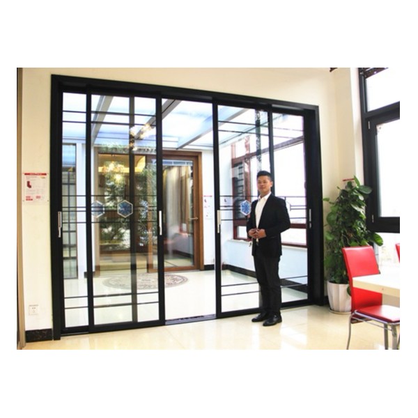 加盟伊盾門窗，實(shí)現(xiàn)你發(fā)財(cái)致富的夢(mèng)想！