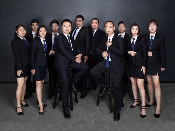 伊盾門窗網絡招商團隊